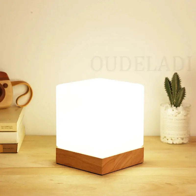 Modern bedroom table lamp solid wood glass night light warm E27 living room desk bedside lamp creative simplicity tableandwalllamps