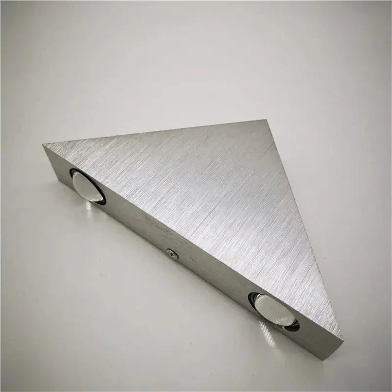 Indoor LED Lighting Aluminium 3W Wall Lamp Brushed Silver Triangle Shape Modern Bedroom Beside Light for Home Decor AC110V 220V tableandwalllamps