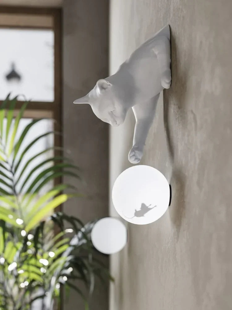 Nordic Designer Cat Mouse Animal Wall Lamp Glass Lampshade LED Lights Living Room Sofa Bedroom Decoration Home Lighting Fixtures tableandwalllamps