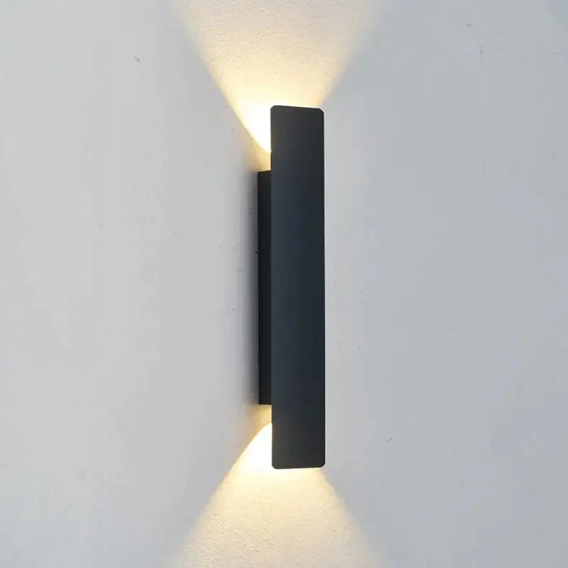 Outdoor Waterproof Wall Lamps Strip Aluminum Wall Lights 18W LED Black Wall Lamp Bedroom Exterior Outdoor Lighting Fixtures tableandwalllamps