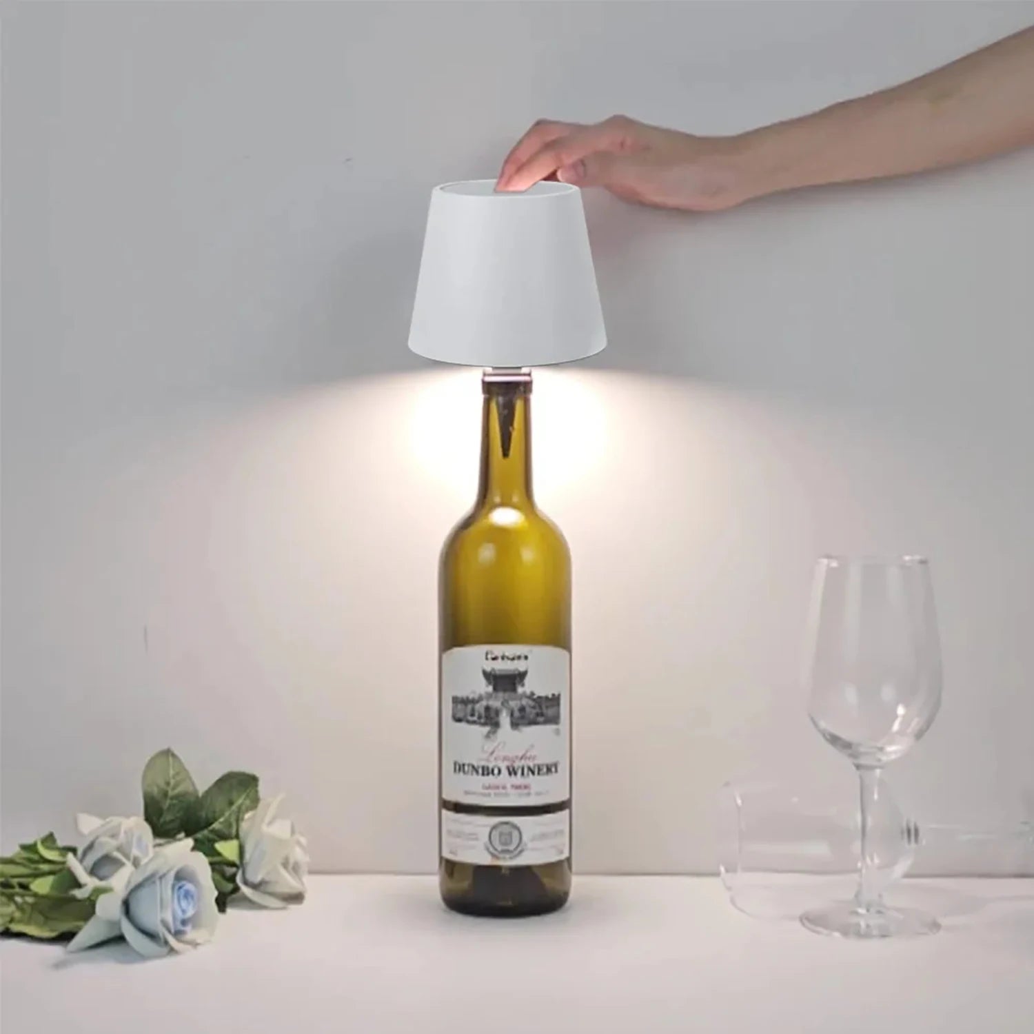 Wireless Bottle Table Lamp Touch Control of 3 Colors and Stepless Dimming Night Lamp Suitable for Bar Wine Bottles Desk Lights tableandwalllamps