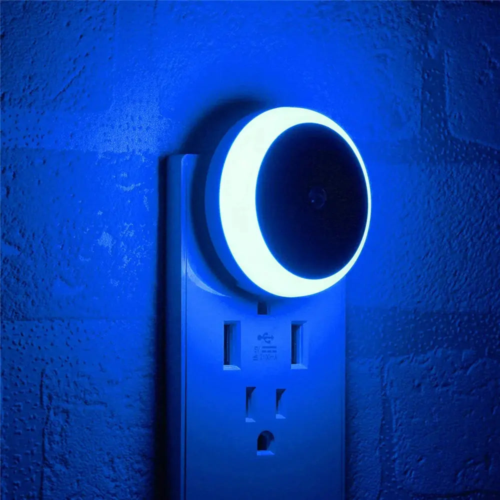 LED Night Light Smart Night Sensor Round Plug in Wall Night Lamp Bathroom Home Kitchen Hallway Staireway Bedroom Nightlight tableandwalllamps