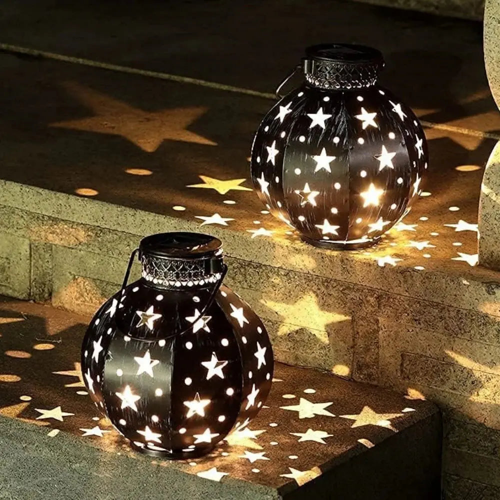 Garden Star Projector Lamp Hanging Solar Lights Outdoor Hanging Solar Lanterns Retro Solar Lamp with Handle Outside Decorations tableandwalllamps