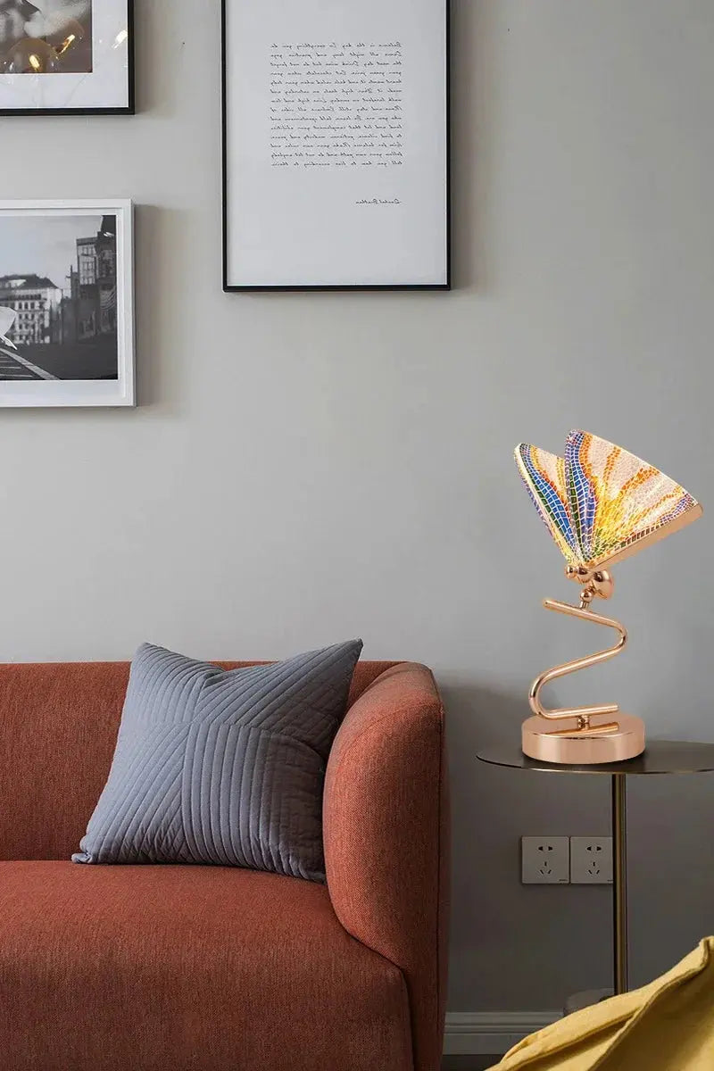 Light luxury butterfly table lamp modern LED bedroom bedside lamp study office table decor desk lamp Lighting fixtures tableandwalllamps