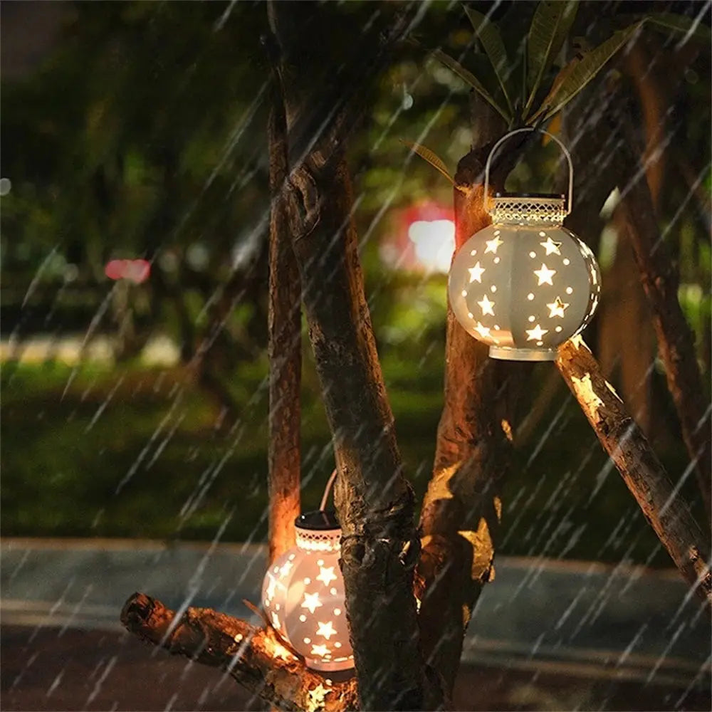 Garden Star Projector Lamp Hanging Solar Lights Outdoor Hanging Solar Lanterns Retro Solar Lamp with Handle Outside Decorations tableandwalllamps