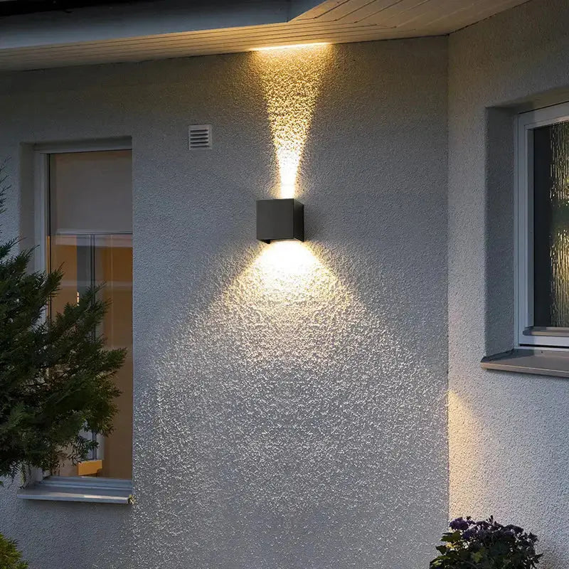 IP65 LED Wall Lamp 6W/12W 20W Outdoor Sconce Balcony Porch Light 220V/110V Garden Yard Aisle Decor Lighting Indoor Bedside Lamp tableandwalllamps